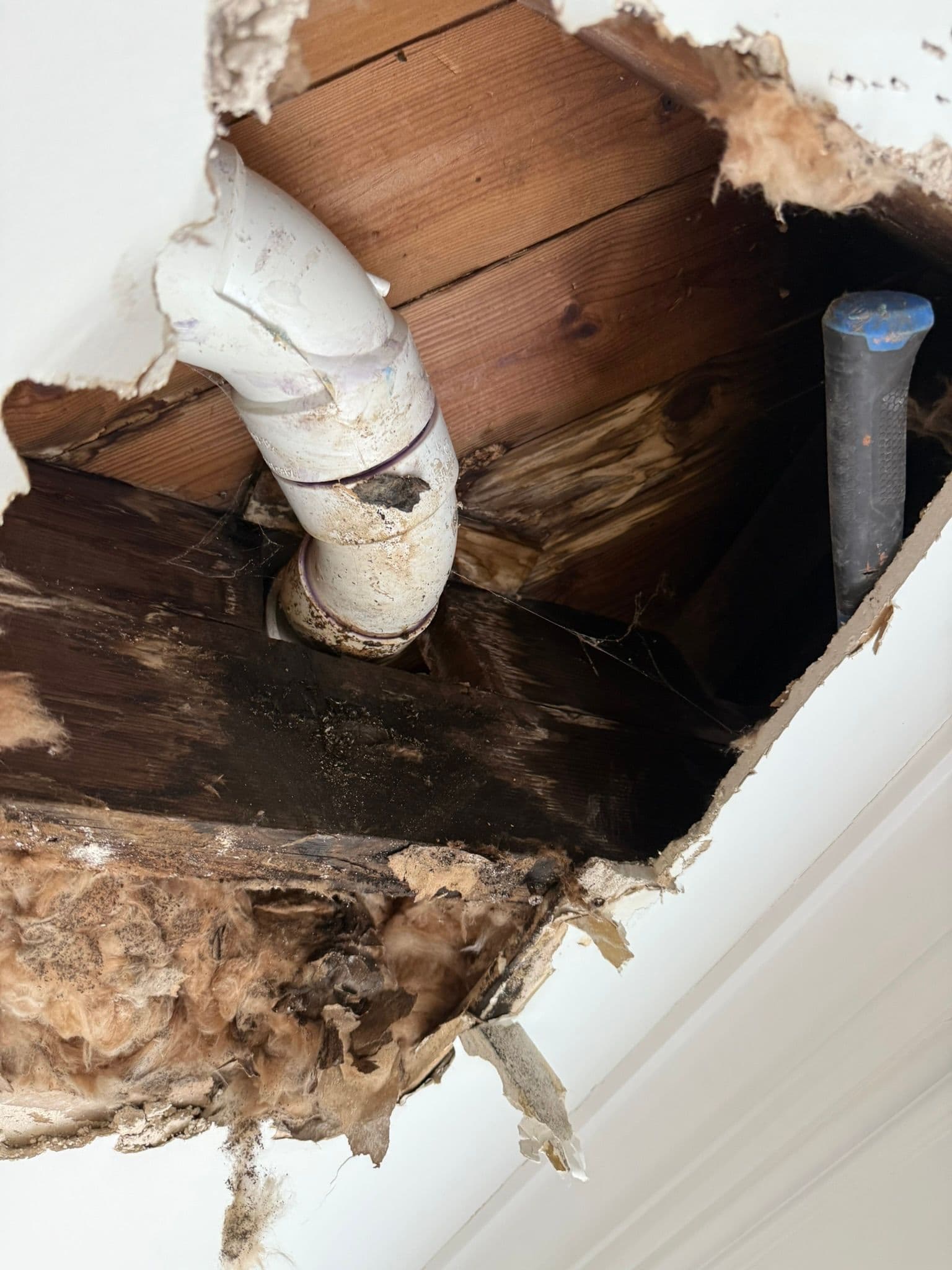 Detection and Repair of Roof Water Leakage 1